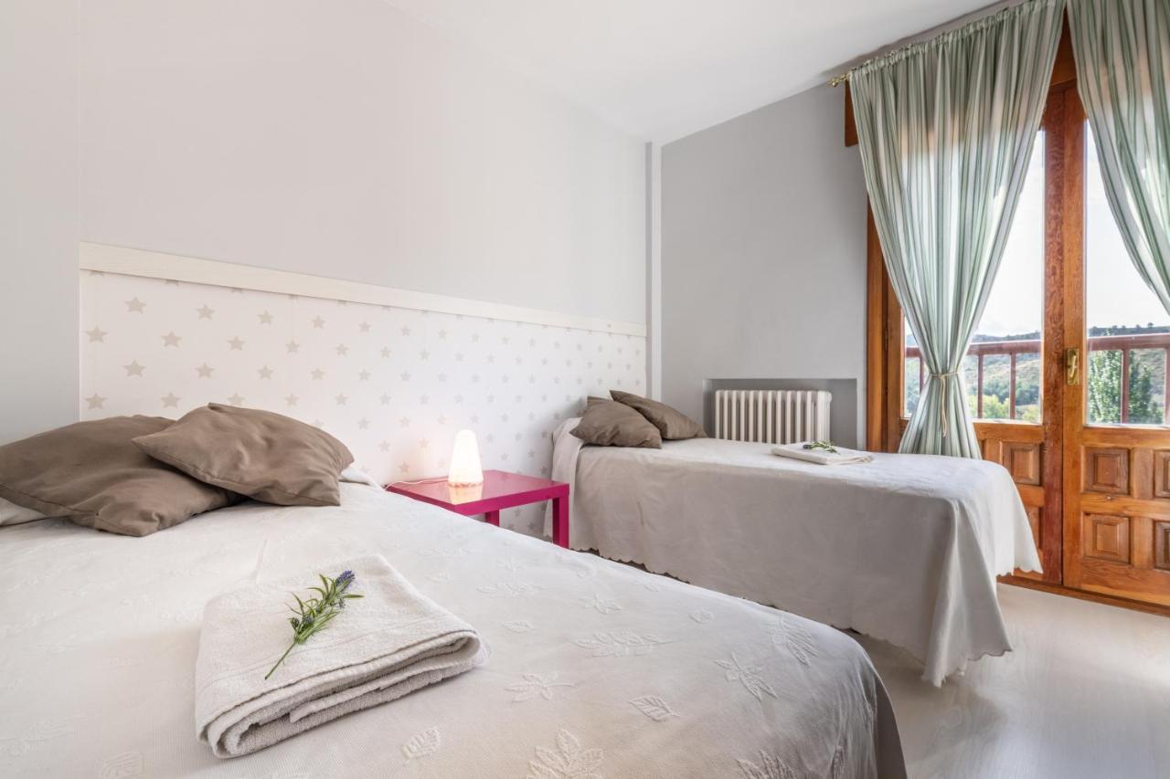 Apartamento Pirineo Aragones Sabiñánigo Zewnętrze zdjęcie